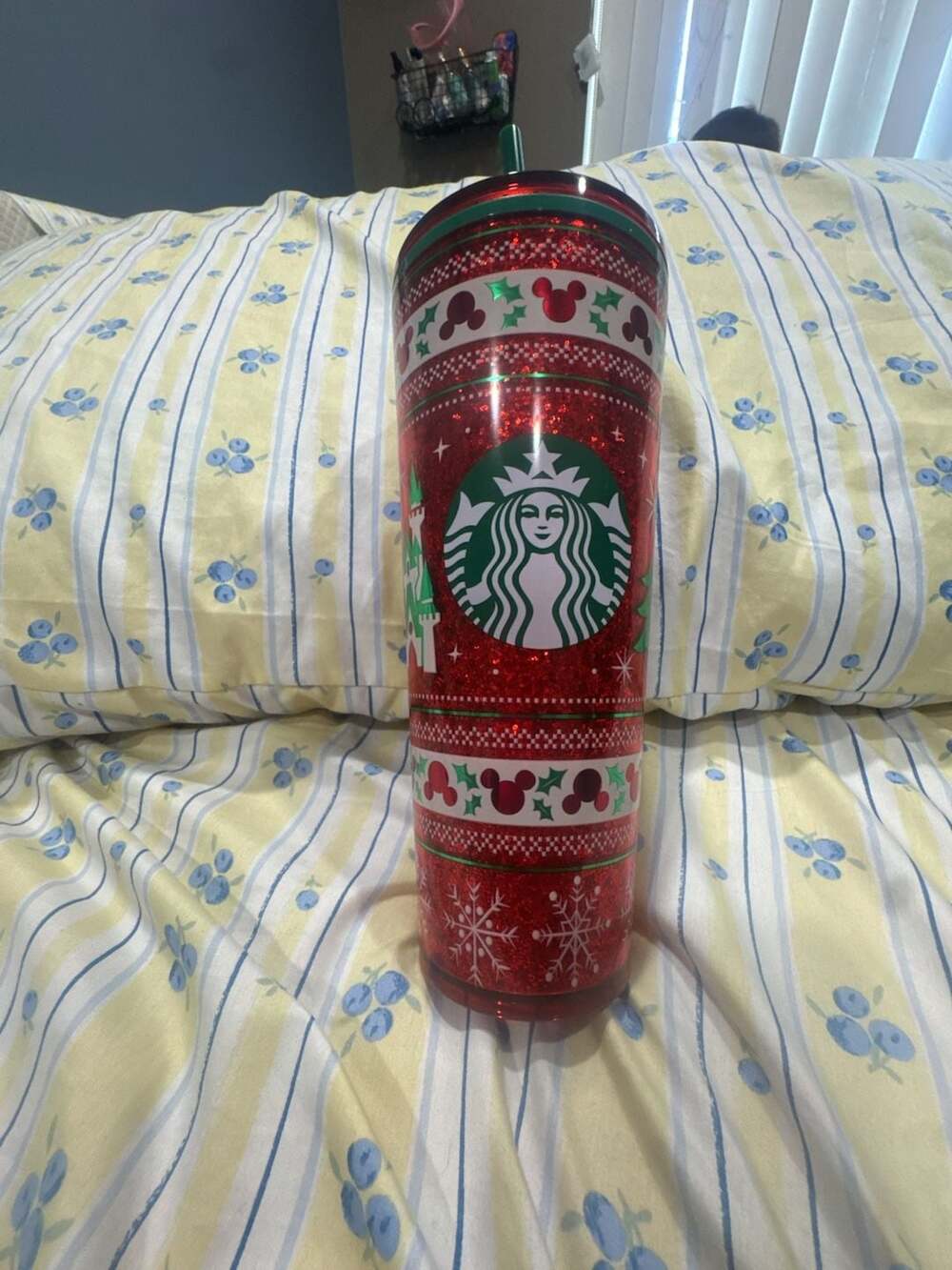 Starbucks Walt Disney World Holiday Red Glitter Cold Cup Tumbler